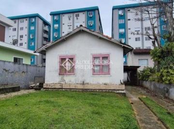 Casa · 72m² · 3 Quartos · Casa com 3 Quartos - Terreno 330m2  - Barreiros - São José