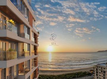 Apartamento · 260m² · 3 Quartos · 3 Vagas · Apartamento Alto Padrão em Praia Brava de Itajaí, Itajaí/SC