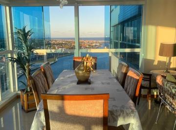 Apartamento · 123m² · 3 Quartos · 2 Vagas · Apartamento com vista pro rio no centro de Tramandaí