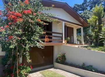 Casa · 126m² · 3 Quartos · 3 Vagas · PROCURANDO CASA DE ESQUINA? CONHEÇA ESSA OPORTUNIDADE!