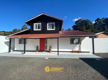 24491249_4.jpg · Casa com 3 dormitórios e 1 suíte em Urubici/ SC