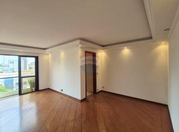 Apartamento · 110m² · 3 Quartos · 2 Vagas · Charmoso apartamento na Mooca: amplitude, luz natural e localização nobre
