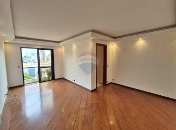 Apartamento · 110m² · 3 Quartos · 2 Vagas · Charmoso apartamento na Mooca: amplitude, luz natural e excelente localização