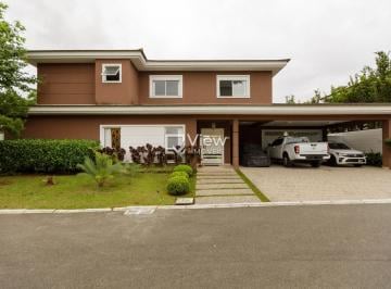Casa · 381m² · 4 Quartos · 6 Vagas · Excelente casa em condomío fechado com amplo quint