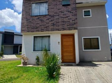 Casa · 88m² · 3 Quartos · 3 Vagas · R$ 575.000,00