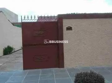 1000442032.jpg · Casa à Venda no Parque Leopoldina com 3 quartos, sendo 1 suíte - Campos dos Goytacazes.