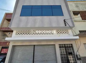 c13c2fd6-0ff9-4e16-bded-2b0600ff4b76.jpg · Prédio à Venda no Centro Moradia e Comércio no Mesmo Imóvel - Campos dos Goytacazes, RJ