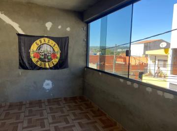 Casa · 220m² · 3 Quartos · Chácara Maria Trindade .Super espaçosa , confortável para o seu bem- estar e de sua família ! Além