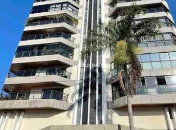 1000854184.jpg · Amplo Apartamento com 4 Quartos à Venda no Centro de Campos dos Goytacazes 220m² com Lazer Completo