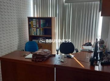 whatsapp-image-2025-06-20-at-10-08-27-11750452811143.jpeg · Sala Comercial à Venda 40 m² Frente Praça São Salvador, Campos dos Goytacazes/RJ Excelente Locali