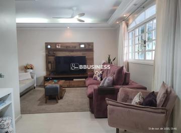 whatsapp-image-2025-10-13-at-19-35-341760537970469.jpeg · Casa à venda com 3 quartos , Jardim Villaça, São Roque, SP