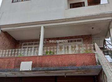 whatsapp-image-2024-02-04-at-11-38-101707058233157.jpeg · Sobrado à venda com 5 quartos, sendo 1 suíte - Parque João Maria, Campos dos Goytacazes, RJ