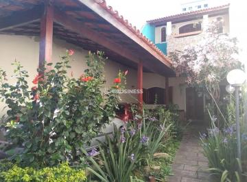 3eaea89c-eae0-4ef5-bc66-5dafebf8345e1756834291150.jpg · Casa à venda, Centro, Campos dos Goytacazes, RJ