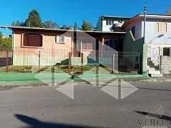 i7zwhe2v9m9o9fa_602343666c8f2eb7af21767786129696.jpg · Casa à venda com 3 dormitórios, 2 vagas, Marechal Floriano, Caxias do Sul, RS