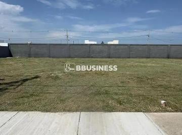 whatsapp-image-2025-12-02-at-15-11-291764704079961.jpeg · Terreno à venda, Parque Tarcisio Miranda, Campos dos Goytacazes, RJ