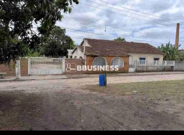 1000058329.jpg · Casa com Terreno Amplo, Ideal para Moradia ou Negócios, 4.000 m² - Parque Jardim Carioca, Campos dos