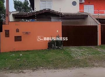 1000699108.jpg · Casa geminada para Venda e Locação com 2 quartos - Indaiá, Bertioga, SP