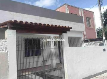 1000328446.jpg · Casa à Venda no ParqueLeopoldina CamposdosGoytacazes 2 Quartos, 1 Banheiro, Quintal Espaçoso