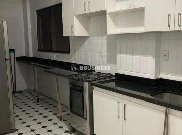imagem-do-whatsapp-de-2025-05-25-a-s-10-44-23_d265190a1748185031900.jpg · Cobertura Duplex com Piscina, para venda  com 3 quartos, sendo1 suíte, em Frente à Pracinha do Flamb