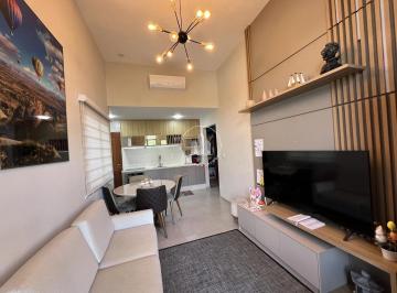 Casa · 76m² · 3 Quartos · 2 Vagas · Casa 3 Quartos com 1 Suíte - Bela Vista
