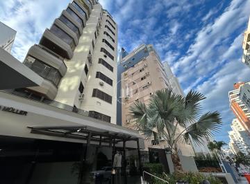 Apartamento · 89m² · 3 Quartos · 1 Vaga · Apartamento 3 Quartos com 1 Suíte e 89m² - Centro