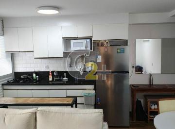 Apartamento · 58m² · 2 Quartos · 1 Vaga · Apartamento a venda na Pompéia com 2 quartos, 1 suíte, 1 vaga.