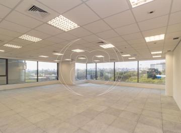 Comercial · 158m² · 2 Vagas · Conjunto Comercial em Moema com 158m², 2 Vagas e Vista para o Parque Ibirapuera !