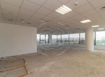 Comercial · 109m² · 2 Vagas · Conjunto Comercial em Moema com 109m², 2 Vagas e Vista para o Parque Ibirapuera !