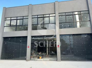 Comercial · 748m² · 1 Quarto · 18 Vagas · Imóvel para locar na Av. Vereador José Diniz, 646 de terreno, 467 m² de construção, 18 vagas