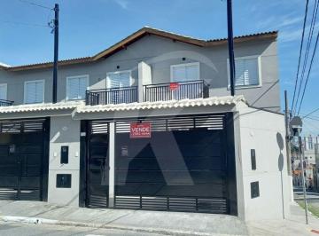 Casa · 75m² · 2 Quartos · 2 Vagas · Sobrado á Venda com 2 suítes e 2 vagas , apenas 1,7 km do Metrô Tucuruvi.