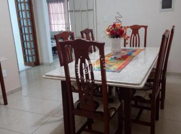 Casa · 351m² · 4 Quartos · 4 Vagas · CASA TERREA A VENDA - BAIRRO VILA ARENS - JUNDIAI/SP.
