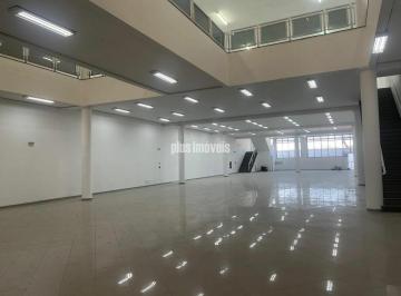 Comercial · 1600m² · Prédio comercial para locação no Centro de Santo Amaro.