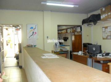 Casa · 90m² · 2 Quartos · 2 Vagas · Imóvel com boa entrada lateral, excelente também para escritório, consultório e afins