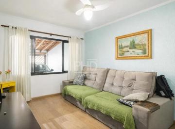 Casa · 223m² · 3 Quartos · 3 Vagas · Casa Espaçosa no Alves Dias – 3 Dorms, 3 Vagas e Localização Estratégica Próx. à FEI e Santa Casa