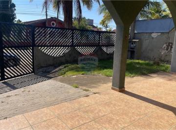 Casa · 310m² · 3 Quartos · Casa Espaçosa no Oasis, Peruíbe - Aluguel Ideal!
