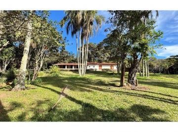 Rural · 30161m² · 8 Quartos · Sítio 3 Hectares - Chácara - Água Comprida