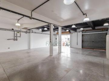 47c5ee04c0fc5c74fb764a76153dafeeaf30ff78 · Sala Santa Felicidade
