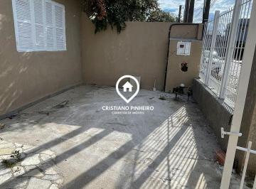 Casa · 89m² · 2 Quartos · 1 Vaga · Casa com 2 dormitórios sendo 1 suíte à venda no bairro Parque da Matriz - Cachoeirinha/RS