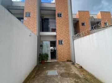 Casa · 82m² · 2 Quartos · 2 Vagas · Sobrado no Setor Jardim São José com 2 suítes