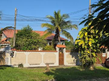 Casa · 3 Quartos · 5 Vagas · Casa Colonial Pertíssimo da Praia - Jaconé - Saquarema RJ