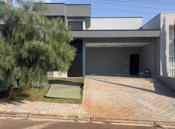 Casa · 142m² · 3 Quartos · 2 Vagas · Condomínio Real Park Sumaré - Linda casa térrea pronta para morar, com 3 suítes, escritório e piscin