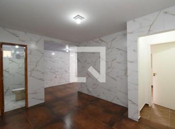 Casa · 48m² · 1 Quarto · 1 Vaga · Casa para Aluguel - Capão da Imbuia, 1 Quarto, 48 m² - Pinhais
