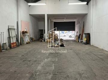 Comercial · 650m² · Galpão Comercial à Venda em São Paulo-SP, Bairro Brás: 2 Salas, 2 Banheiros, 650m² de Área!