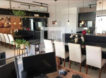 Apartamento · 70m² · 3 Quartos · 1 Vaga · Apartamento de 3 quartos no Panamby, São Paulo-SP: 1 suíte, 2 banheiros, 1 vaga de garagem, 70m² de