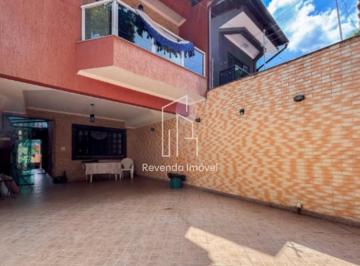 Casa · 227m² · 3 Quartos · 4 Vagas · Imperdível Casa à Venda em São Paulo-SP, no Bairro Jaraguá: 3 Quartos, 1 Suíte, 2 Banheiros, 4 Vagas