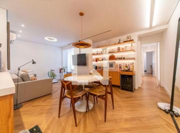 Apartamento · 67m² · 2 Quartos · 2 Vagas · Apartamento à Venda - Centro, 2 Quartos, 67 m2