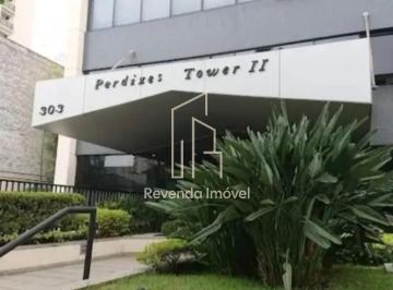 Comercial · 70m² · 2 Vagas · Oportunidade Única: Conjunto Comercial de 70m² em Perdizes, São Paulo-SP, com 2 vagas e 2 banheiros!