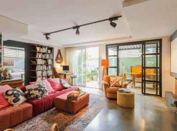Apartamento · 176m² · 3 Quartos · 2 Vagas · Apartamento diferenciado, em uma das melhores ruas da cidade!