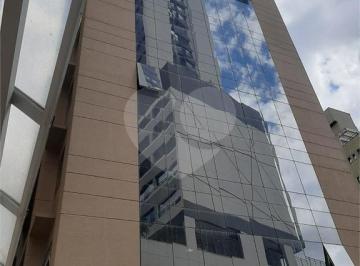 Comercial · 40m² · Salas à venda em Vila gustavo - SP