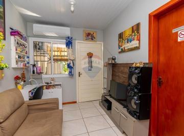 Casa · 50m² · 3 Quartos · 2 Vagas · Casa de 3 dormitórios com suíte no bairro Vila Bela, em Cachoeirinha